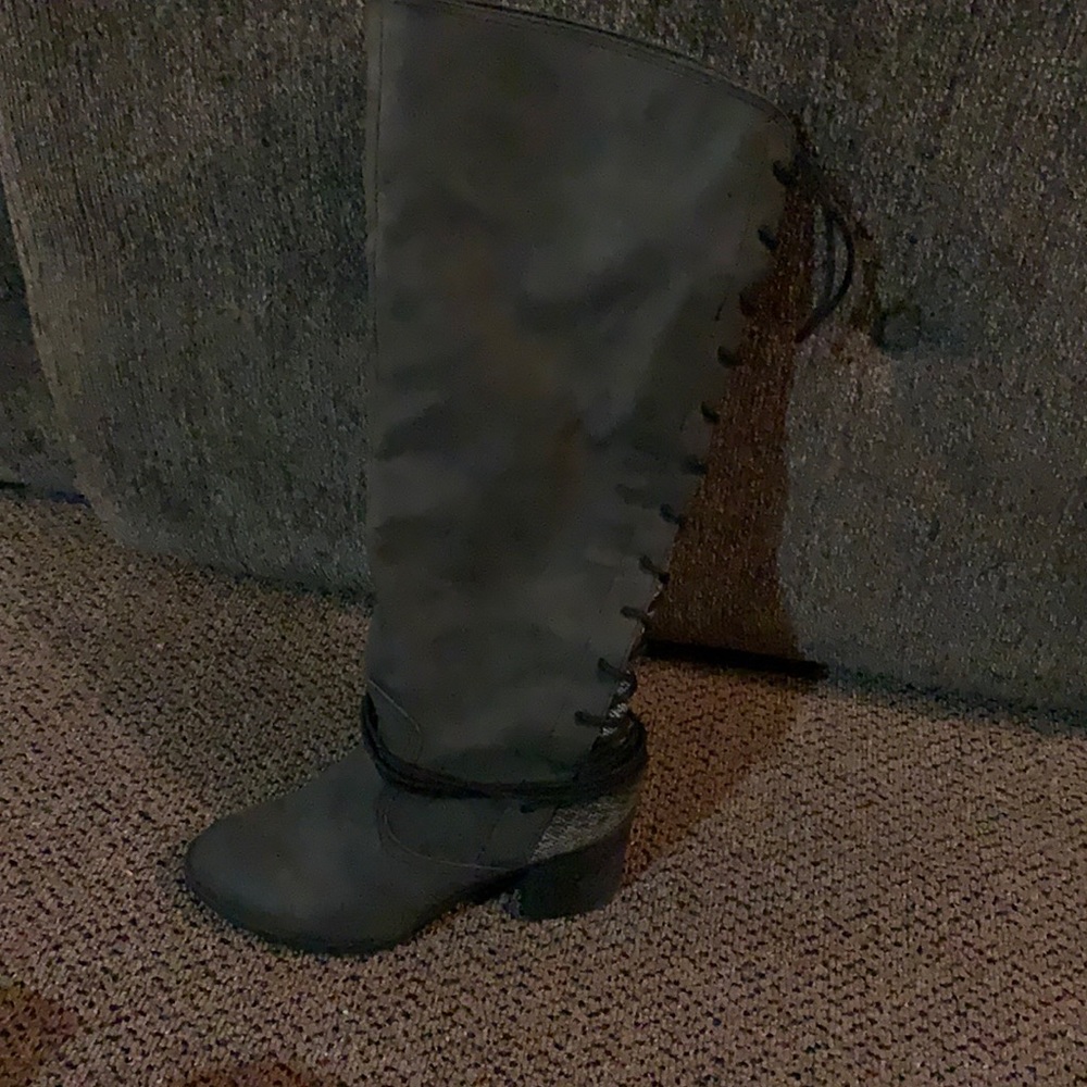 Lace up Boots